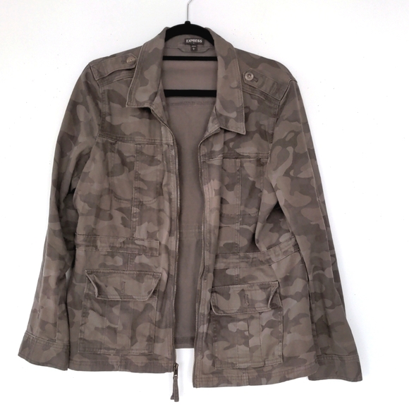 Express camo print utility jacket LG - Picture 2 of 11
